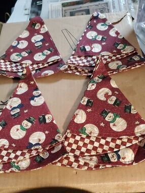Holiday Snowman Fabric Party Napkins - Burgundy